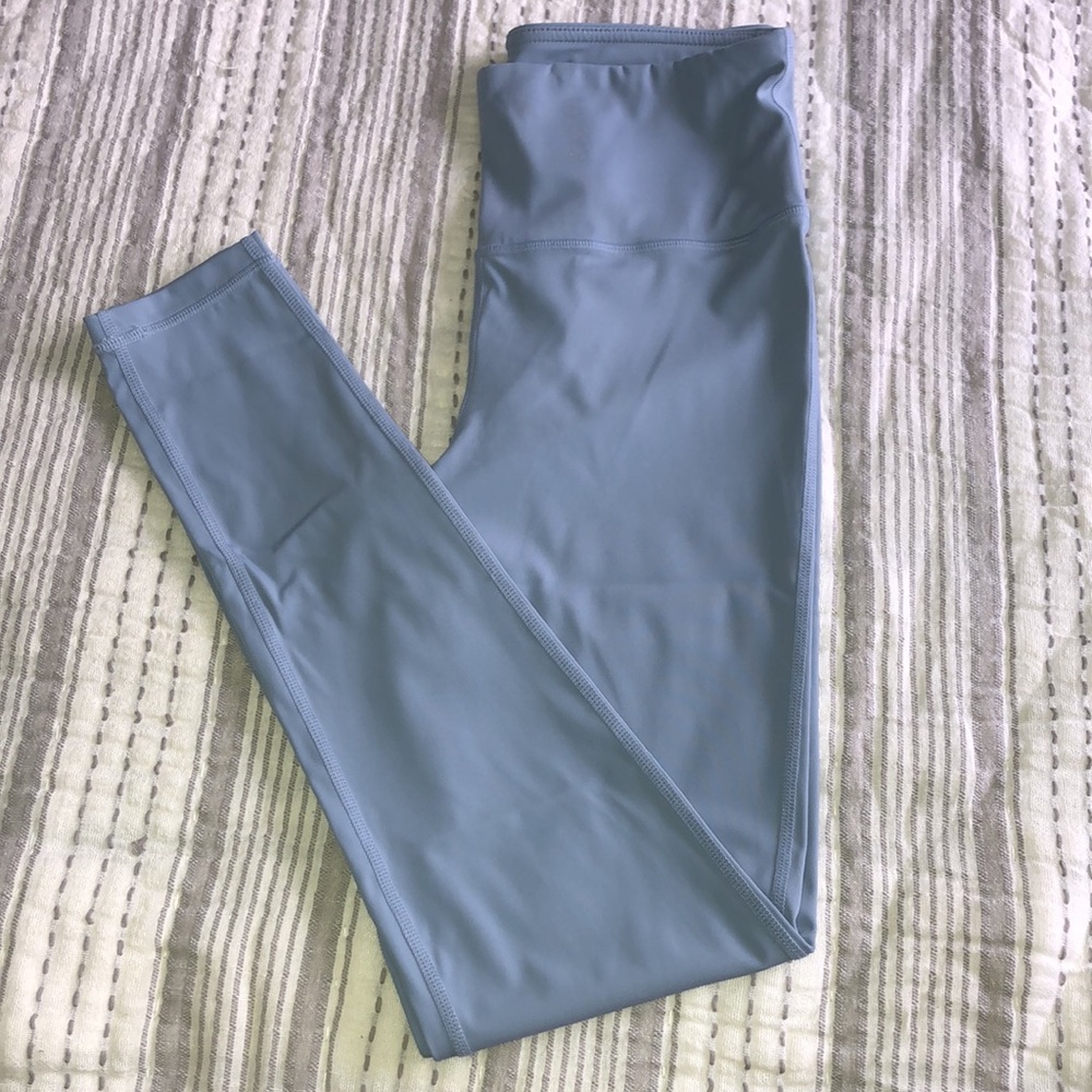 Blue leggings